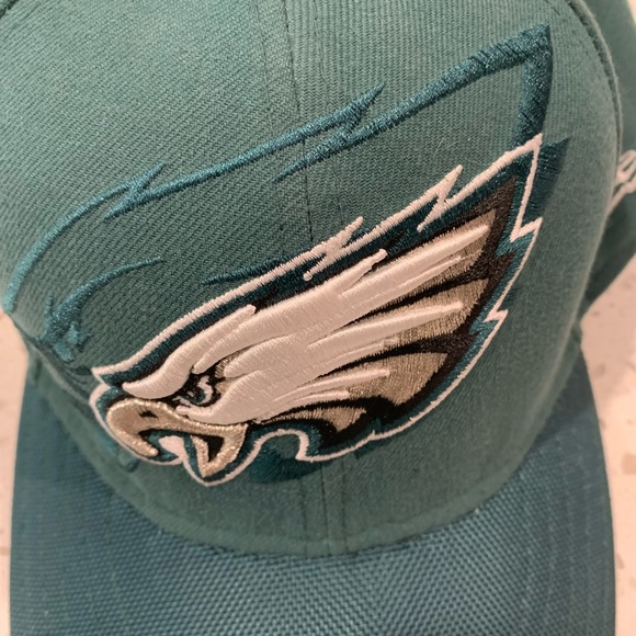 New Era Philadelphia Eagles Fitted Cap 7 1/4 NWOT - Picture 3 of 6